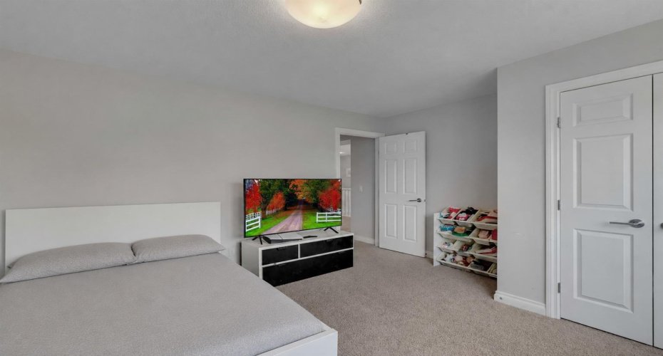 9 Masters Park, Calgary, Alberta T3M 2B5, 3 Bedrooms Bedrooms, ,3 BathroomsBathrooms,Residential,For Sale,Masters,A2325511