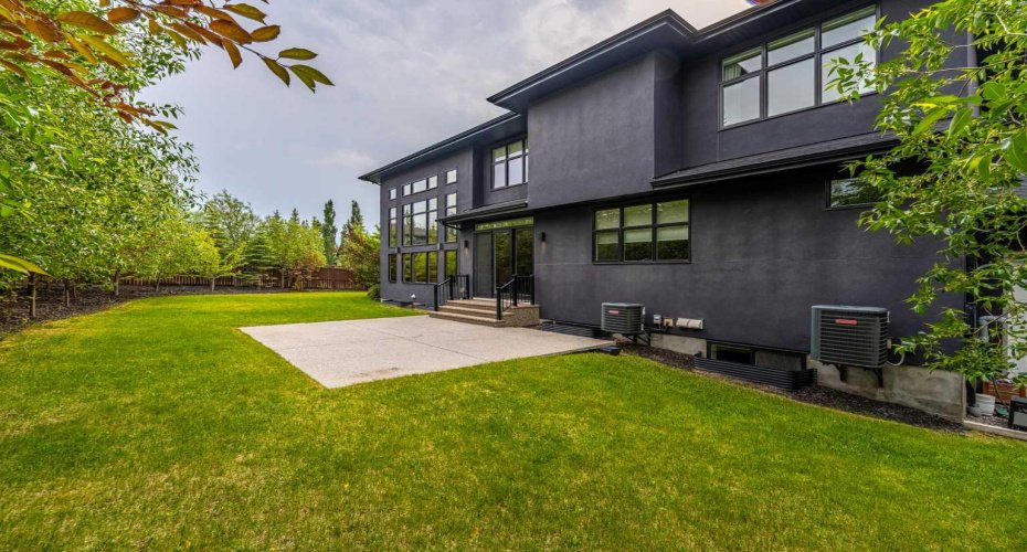 3 Wexford Bay, Calgary, Alberta T3H 0E2, 6 Bedrooms Bedrooms, ,5 BathroomsBathrooms,Residential,For Sale,Wexford,A2325570