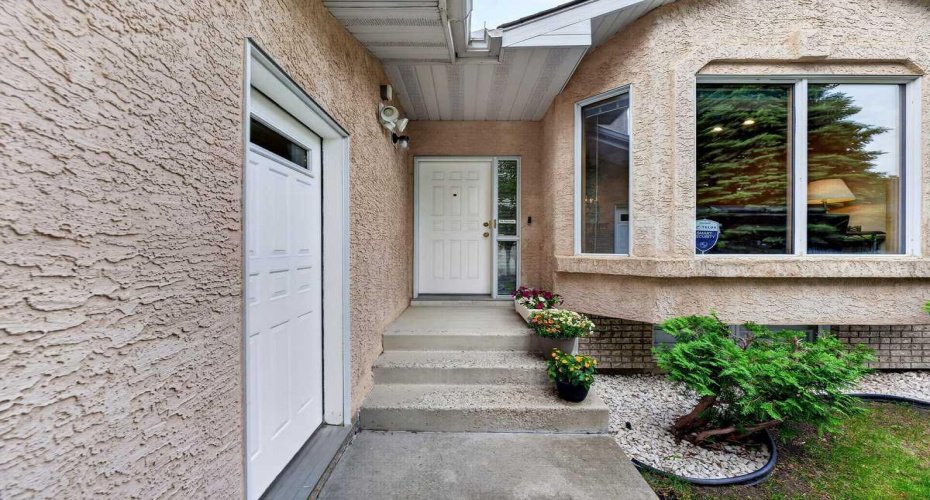 416 Sierra Morena Place, Calgary, Alberta T3H 2X2, 4 Bedrooms Bedrooms, ,4 BathroomsBathrooms,Residential,For Sale,Sierra Morena,A2325574