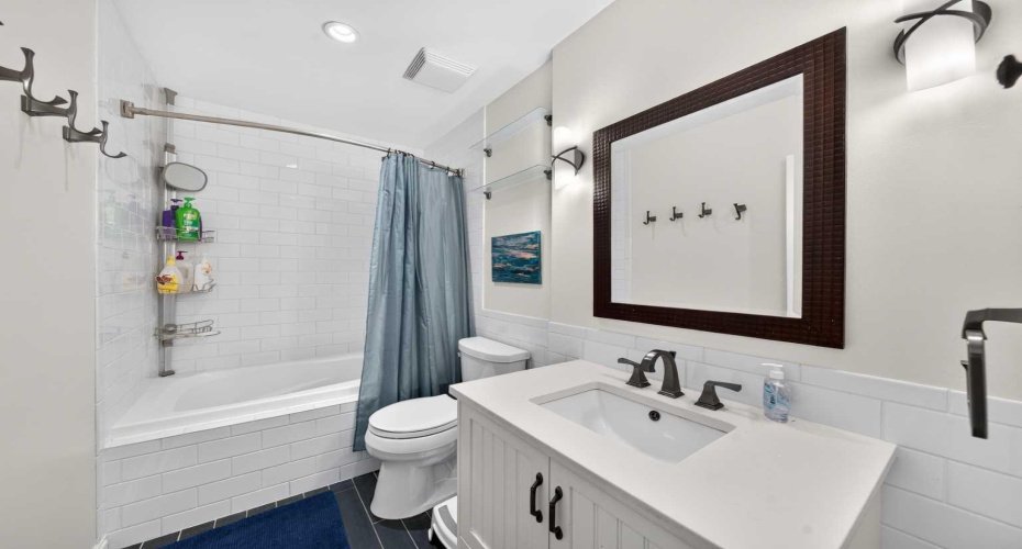 main bath with elegant Caesarstone countertop