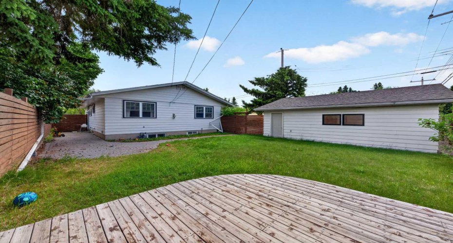 4819 Vanguard Road, Calgary, Alberta T3A 0R5, 4 Bedrooms Bedrooms, ,4 BathroomsBathrooms,Residential,For Sale,Vanguard,A2325600