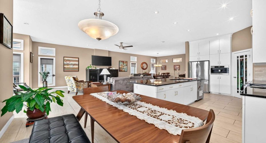 116 Bridle Estates Road, Calgary, Alberta T2Y0G1, 3 Bedrooms Bedrooms, ,3 BathroomsBathrooms,Residential,For Sale,Bridle Estates,A2325603