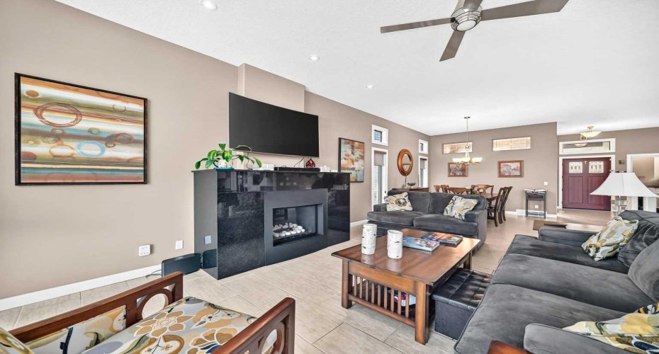 116 Bridle Estates Road, Calgary, Alberta T2Y0G1, 3 Bedrooms Bedrooms, ,3 BathroomsBathrooms,Residential,For Sale,Bridle Estates,A2325603