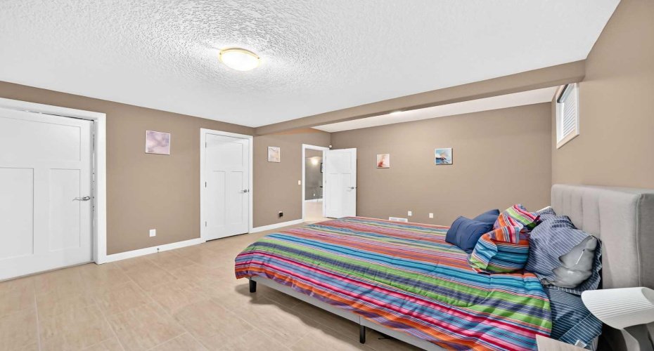 116 Bridle Estates Road, Calgary, Alberta T2Y0G1, 3 Bedrooms Bedrooms, ,3 BathroomsBathrooms,Residential,For Sale,Bridle Estates,A2325603
