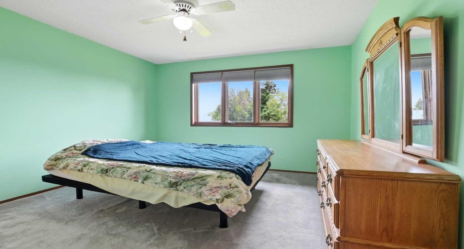 5227 55 Avenue, Eckville, Alberta T0M0X0, 3 Bedrooms Bedrooms, ,2 BathroomsBathrooms,Residential,For Sale,55,A2325607