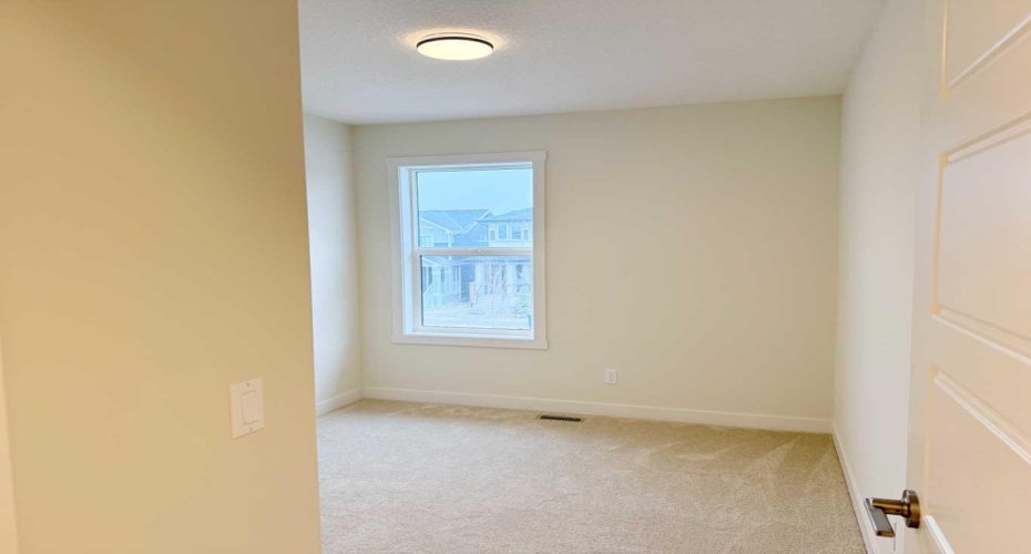 322 Sundown Road, Cochrane, Alberta T4C 3H2, 3 Bedrooms Bedrooms, ,3 BathroomsBathrooms,Residential,For Sale,Sundown,A2325686