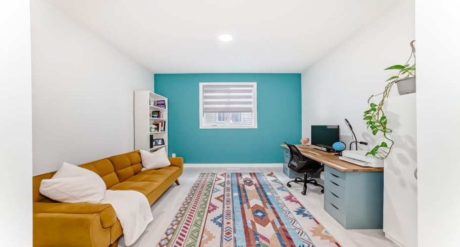 Main floor flex room