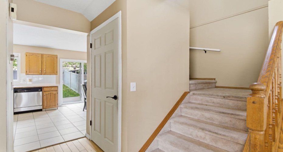 90 Coventry Lane, Calgary, Alberta T3K4G4, 3 Bedrooms Bedrooms, ,2 BathroomsBathrooms,Residential,For Sale,Coventry,A2314767
