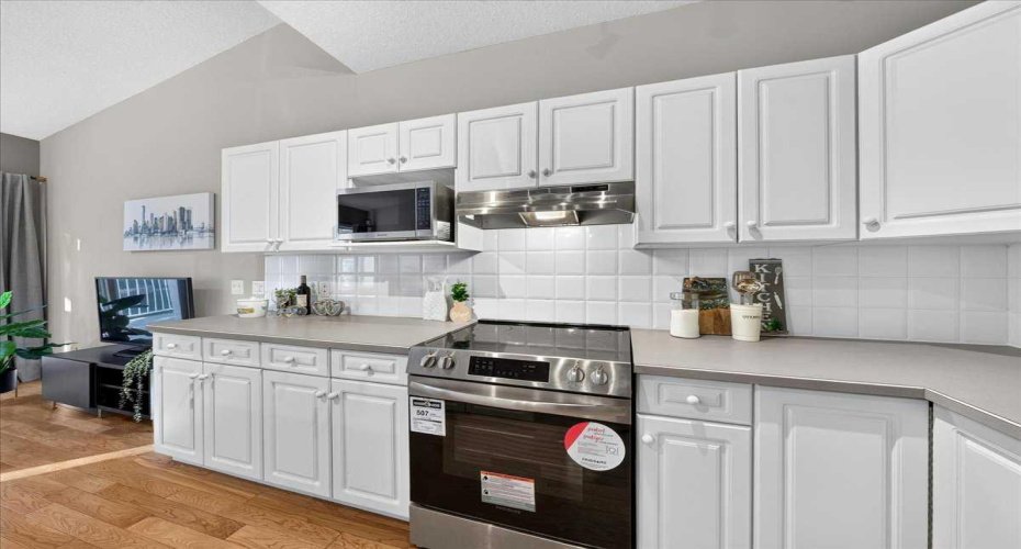 17 Edgeridge Terrace, Calgary, Alberta T3A 6C1, 2 Bedrooms Bedrooms, ,3 BathroomsBathrooms,Residential,For Sale,Edgeridge,A2322876
