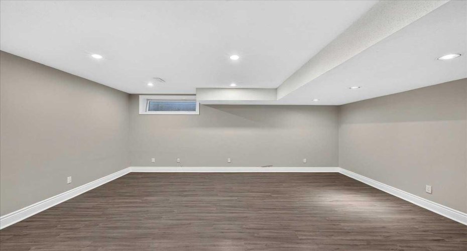 17 Edgeridge Terrace, Calgary, Alberta T3A 6C1, 2 Bedrooms Bedrooms, ,3 BathroomsBathrooms,Residential,For Sale,Edgeridge,A2322876