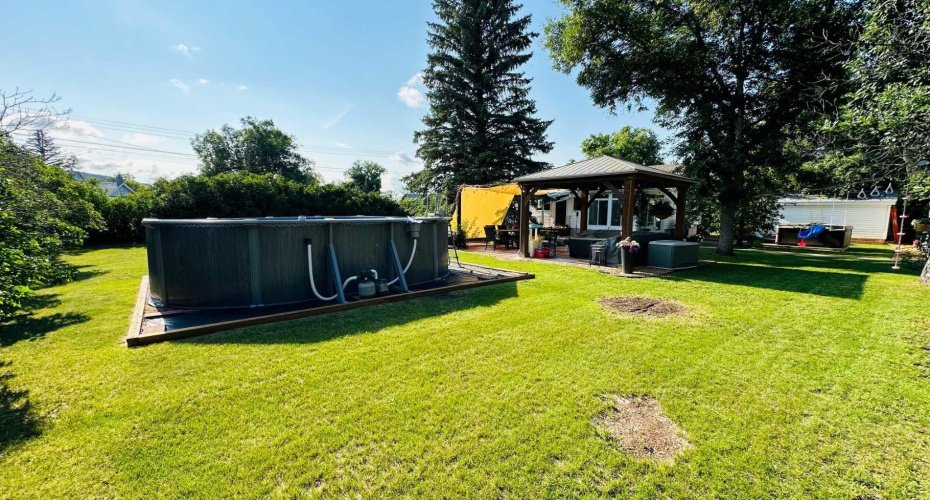 104 24 Street NW Street, Drumheller, Alberta T0J0Y1, 1 Bedroom Bedrooms, ,2 BathroomsBathrooms,Residential,For Sale,24 Street NW,A2325753