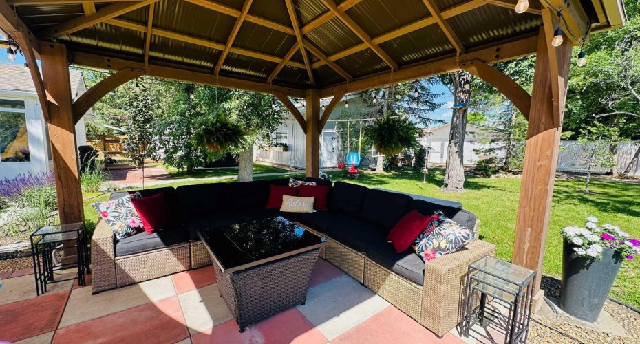 104 24 Street NW Street, Drumheller, Alberta T0J0Y1, 1 Bedroom Bedrooms, ,2 BathroomsBathrooms,Residential,For Sale,24 Street NW,A2325753