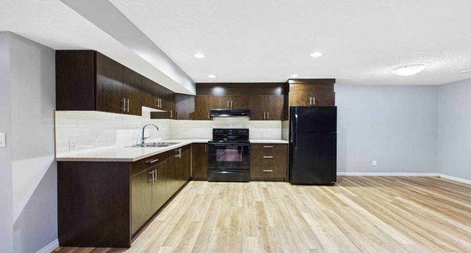 Spacious basement kitchen with generous storage. Please note that the basement suite is not a legalized secondary suite.