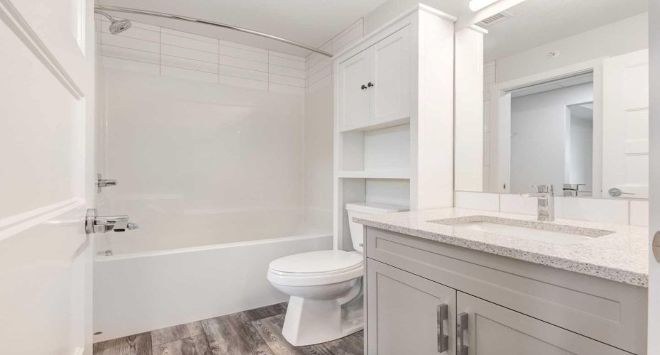 125 Wolf Hollow Crescent, Calgary, Alberta T2X5W9, 1 Bedroom Bedrooms, ,1 BathroomBathrooms,Residential,For Sale,Wolf Hollow,A2325795