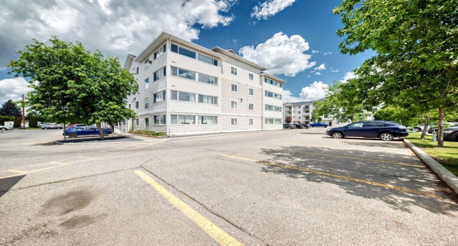 6224 17 Avenue, Calgary, Alberta T2A 7X8, 1 Bedroom Bedrooms, ,1 BathroomBathrooms,Residential,For Sale,17,A2325909