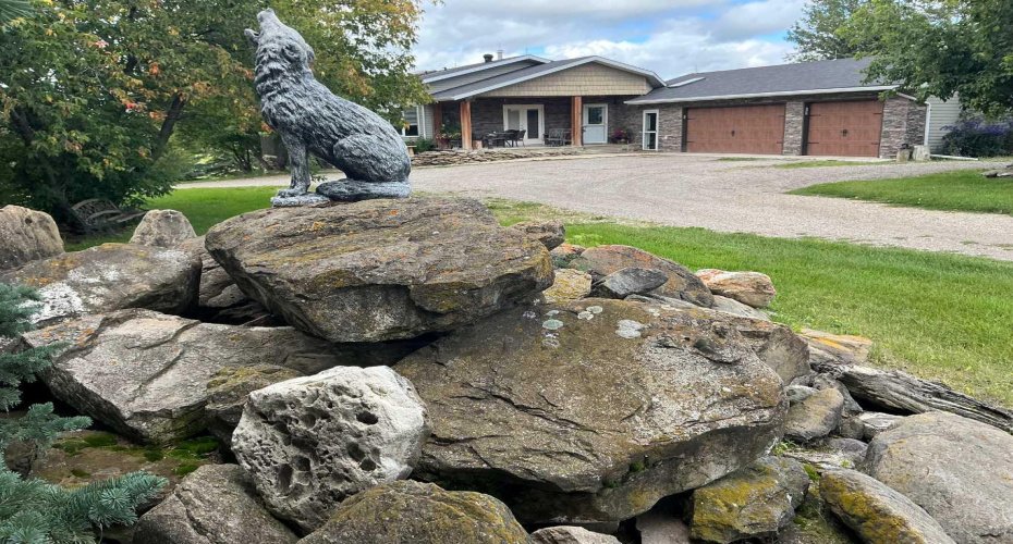 33194 Twp Rd 284, Rural Rocky View County, Alberta T0M 1L0, 5 Bedrooms Bedrooms, ,4 BathroomsBathrooms,Residential,For Sale,Twp Rd 284,A2293807