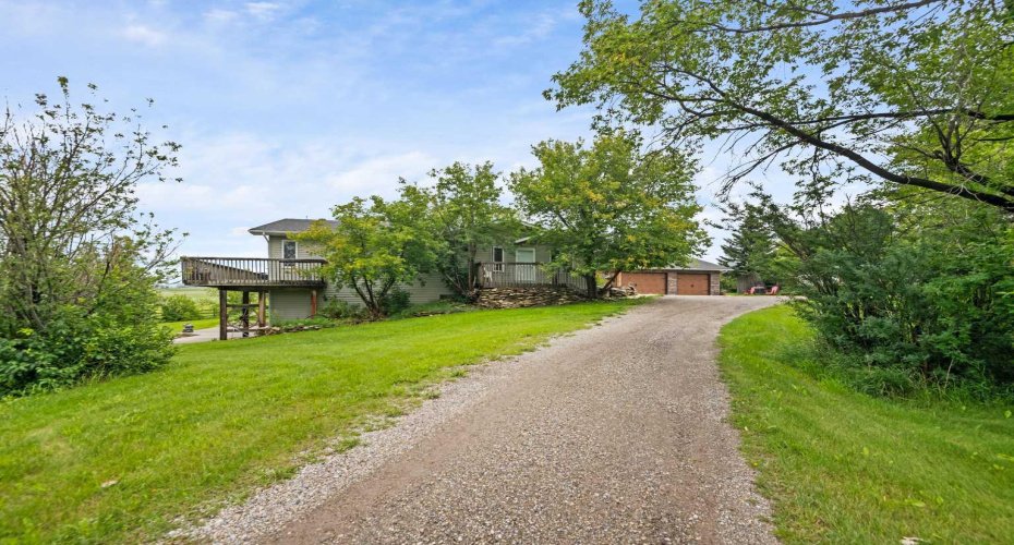 33194 Twp Rd 284, Rural Rocky View County, Alberta T0M 1L0, 5 Bedrooms Bedrooms, ,4 BathroomsBathrooms,Residential,For Sale,Twp Rd 284,A2293807