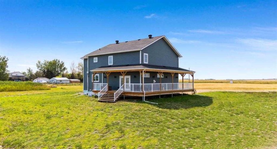 250051 Range Road 250, Rural Wheatland County, Alberta T1P 0M4, 5 Bedrooms Bedrooms, ,3 BathroomsBathrooms,Residential,For Sale,Range Road 250,A2303428