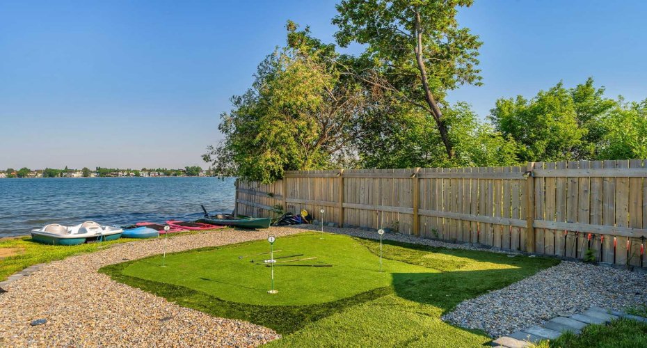 700 West Chestermere Drive, Chestermere, Alberta T1X 1B5, 4 Bedrooms Bedrooms, ,3 BathroomsBathrooms,Residential,For Sale,West Chestermere,A2326508
