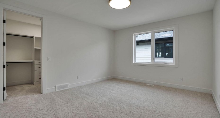 952 SOUTH SHORE Terrace, Chestermere, Alberta T1X 3G2, 8 Bedrooms Bedrooms, ,7 BathroomsBathrooms,Residential,For Sale,SOUTH SHORE,A2325793