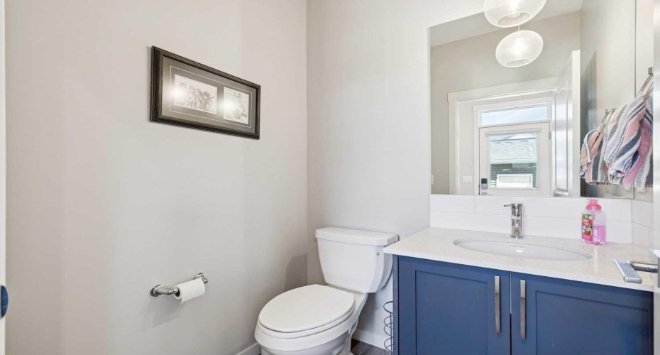 2-piece powder room