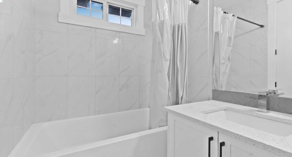 Bathroom 4