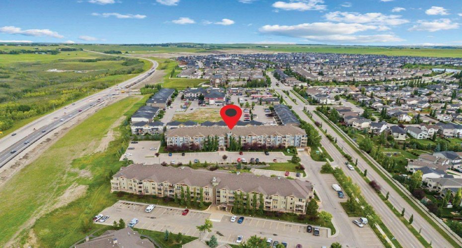 201 Sunset Drive, Cochrane, Alberta T4C0H5, 1 Bedroom Bedrooms, ,1 BathroomBathrooms,Residential,For Sale,Sunset,A2326716