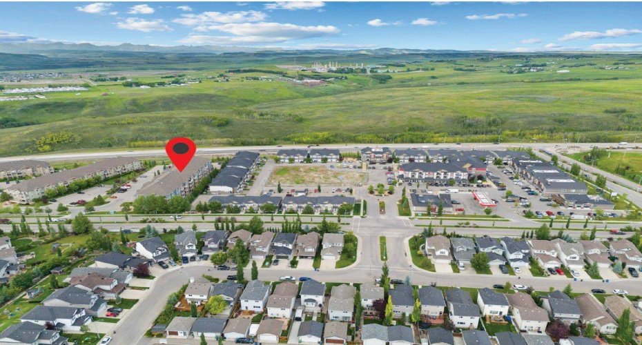 201 Sunset Drive, Cochrane, Alberta T4C0H5, 1 Bedroom Bedrooms, ,1 BathroomBathrooms,Residential,For Sale,Sunset,A2326716