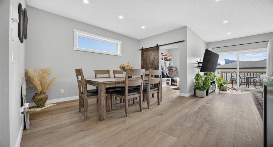 4620 81 Street, Calgary, Alberta T3B2P6, 4 Bedroom Bedrooms, 0 ,4 BathroomBathrooms,Residential,For Sale,81,0,A2325957