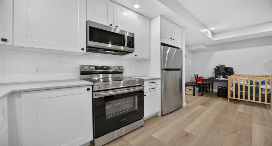 4620 81 Street, Calgary, Alberta T3B2P6, 4 Bedroom Bedrooms, 0 ,4 BathroomBathrooms,Residential,For Sale,81,0,A2325957