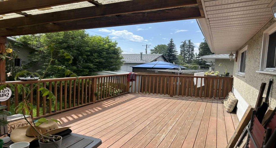 2510 35 Street, Calgary, Alberta T2B0X3, 5 Bedroom Bedrooms, 0 ,2 BathroomBathrooms,Residential,For Sale,35,0,A2326534