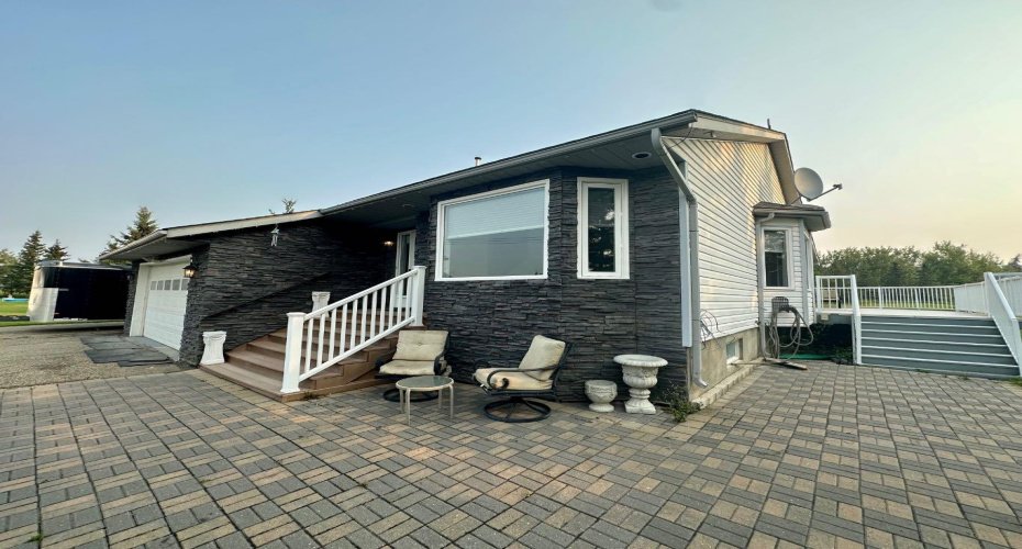 150 Laura's Spruce Drive, Lac La Biche, Alberta T0A 2C1, 4 Bedroom Bedrooms, 0 ,3 BathroomBathrooms,Residential,For Sale,Laura's Spruce,0,A2184218
