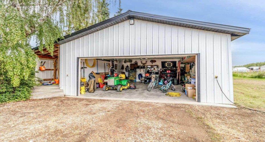 24 Main Street, Ardley, Alberta T0M 0V0, 2 Bedroom Bedrooms, 0 ,2 BathroomBathrooms,Residential,For Sale,Main Street,0,A2234335