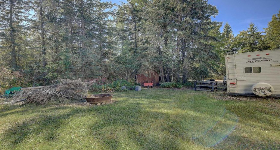 713062 Range Road 94, Beaverlodge, Alberta T0H 0C0, 4 Bedroom Bedrooms, 0 ,3 BathroomBathrooms,Residential,For Sale,Range Road 94,0,A2257860