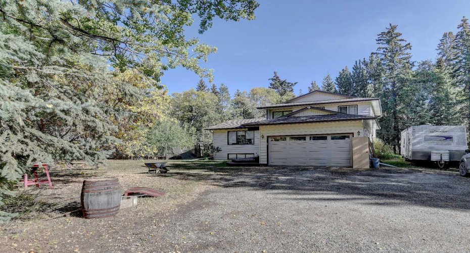 713062 Range Road 94, Beaverlodge, Alberta T0H 0C0, 4 Bedroom Bedrooms, 0 ,3 BathroomBathrooms,Residential,For Sale,Range Road 94,0,A2257860