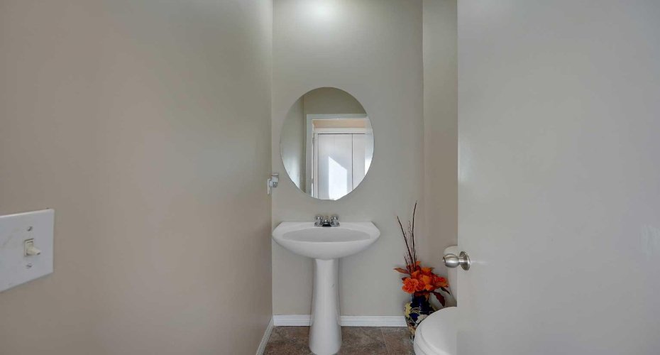 1833 New Brighton Drive, Calgary, Alberta T2Z 4N8, 4 Bedroom Bedrooms, 0 ,4 BathroomBathrooms,Residential,For Sale,New Brighton,0,A2294121