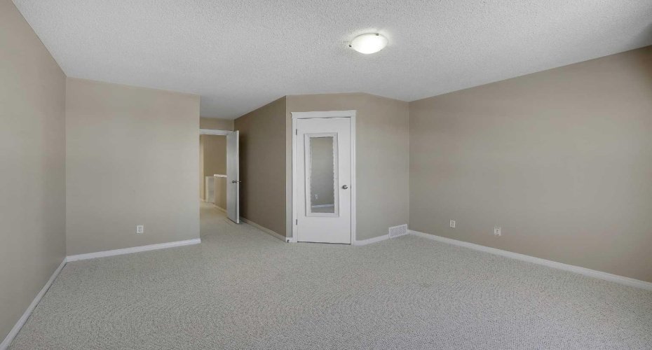 1833 New Brighton Drive, Calgary, Alberta T2Z 4N8, 4 Bedroom Bedrooms, 0 ,4 BathroomBathrooms,Residential,For Sale,New Brighton,0,A2294121