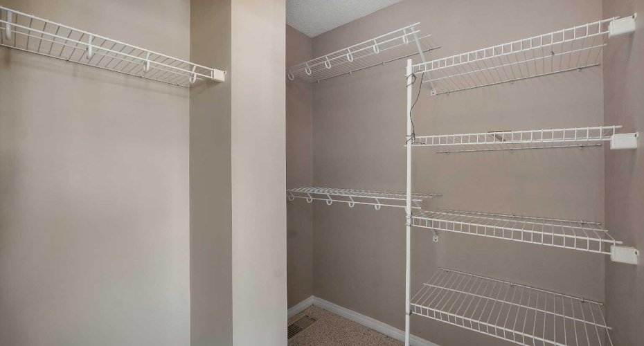 1833 New Brighton Drive, Calgary, Alberta T2Z 4N8, 4 Bedroom Bedrooms, 0 ,4 BathroomBathrooms,Residential,For Sale,New Brighton,0,A2294121