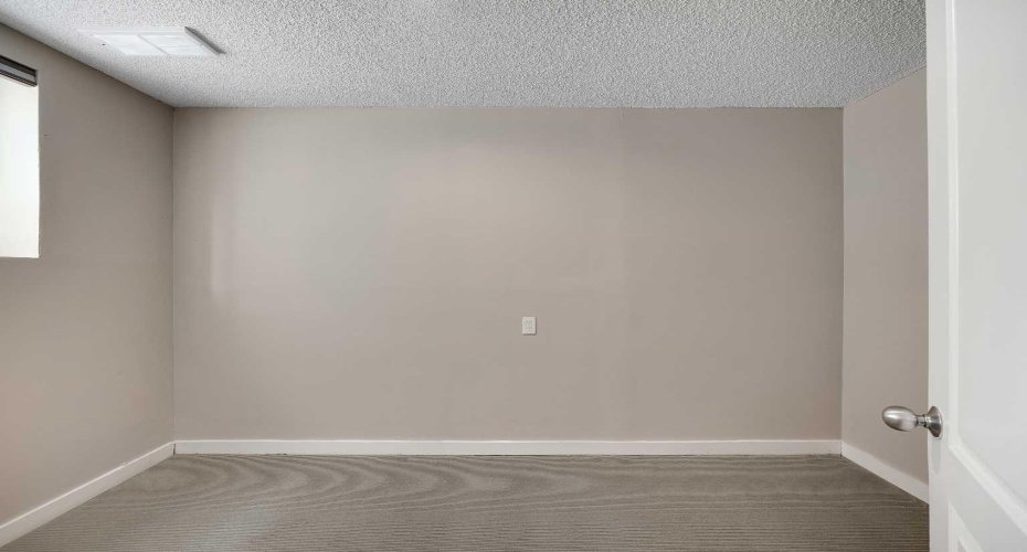 1833 New Brighton Drive, Calgary, Alberta T2Z 4N8, 4 Bedroom Bedrooms, 0 ,4 BathroomBathrooms,Residential,For Sale,New Brighton,0,A2294121