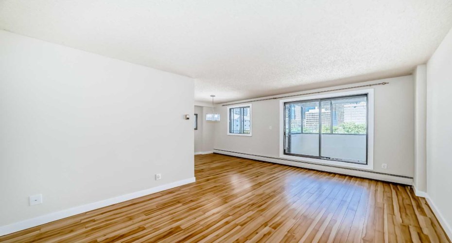 111 14 Avenue, Calgary, Alberta T2G 1C6, 1 Bedroom Bedrooms, 0 ,1 BathroomBathrooms,Residential,For Sale,14,0,A2311354