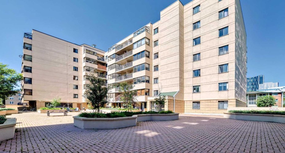 111 14 Avenue, Calgary, Alberta T2G 1C6, 1 Bedroom Bedrooms, 0 ,1 BathroomBathrooms,Residential,For Sale,14,0,A2311354