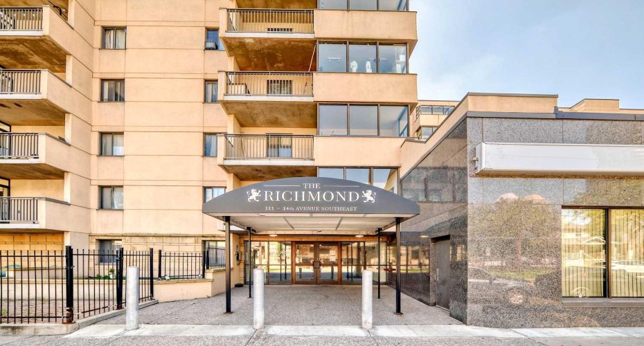 111 14 Avenue, Calgary, Alberta T2G 1C6, 1 Bedroom Bedrooms, 0 ,1 BathroomBathrooms,Residential,For Sale,14,0,A2311354
