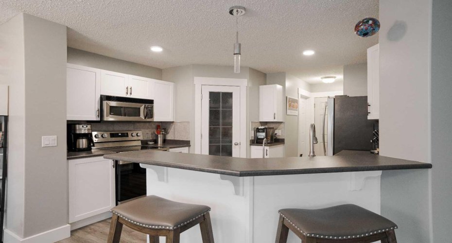 213 Parry Crescent, Fort McMurray, Alberta T9K 2T5, 4 Bedroom Bedrooms, 0 ,4 BathroomBathrooms,Residential,For Sale,Parry,0,A2317087