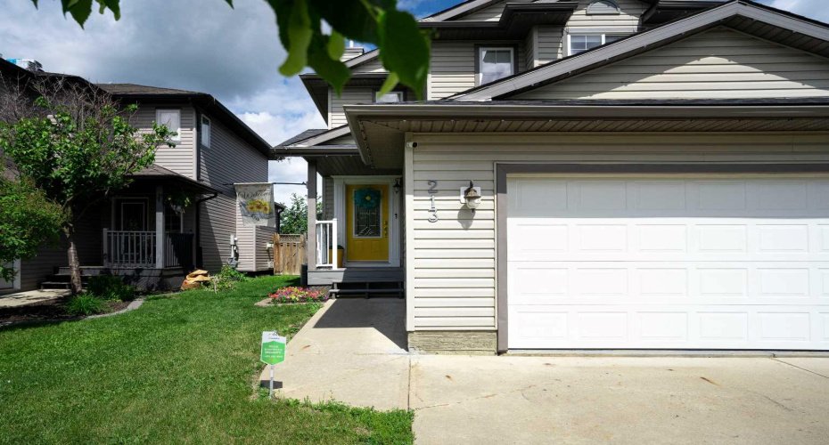213 Parry Crescent, Fort McMurray, Alberta T9K 2T5, 4 Bedroom Bedrooms, 0 ,4 BathroomBathrooms,Residential,For Sale,Parry,0,A2317087