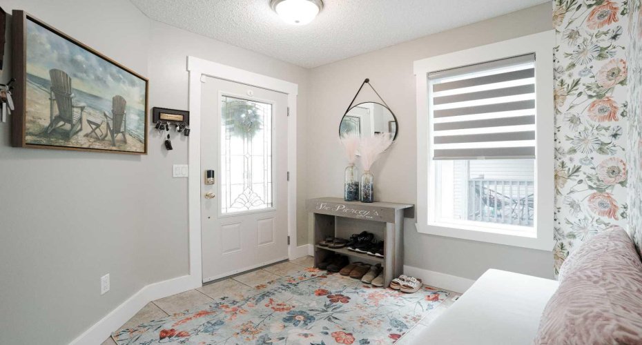 213 Parry Crescent, Fort McMurray, Alberta T9K 2T5, 4 Bedroom Bedrooms, 0 ,4 BathroomBathrooms,Residential,For Sale,Parry,0,A2317087