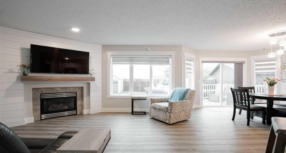 213 Parry Crescent, Fort McMurray, Alberta T9K 2T5, 4 Bedroom Bedrooms, 0 ,4 BathroomBathrooms,Residential,For Sale,Parry,0,A2317087