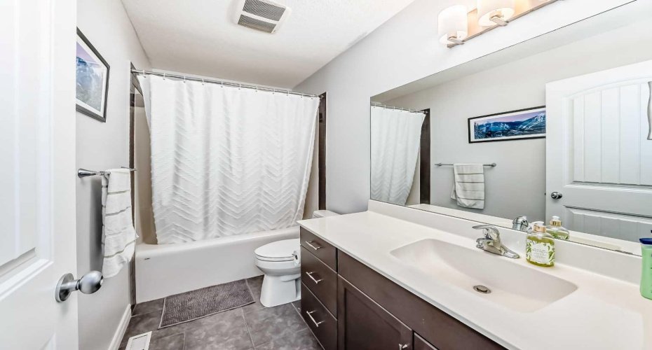 51 Evanscrest Way, Calgary, Alberta T3P 0P9, 4 Bedroom Bedrooms, 0 ,4 BathroomBathrooms,Residential,For Sale,Evanscrest,0,A2317318