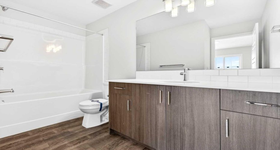 1750 Rangeview Drive, Calgary, Alberta T3S 0X3, 3 Bedroom Bedrooms, 0 ,3 BathroomBathrooms,Residential,For Sale,Rangeview,0,A2317424