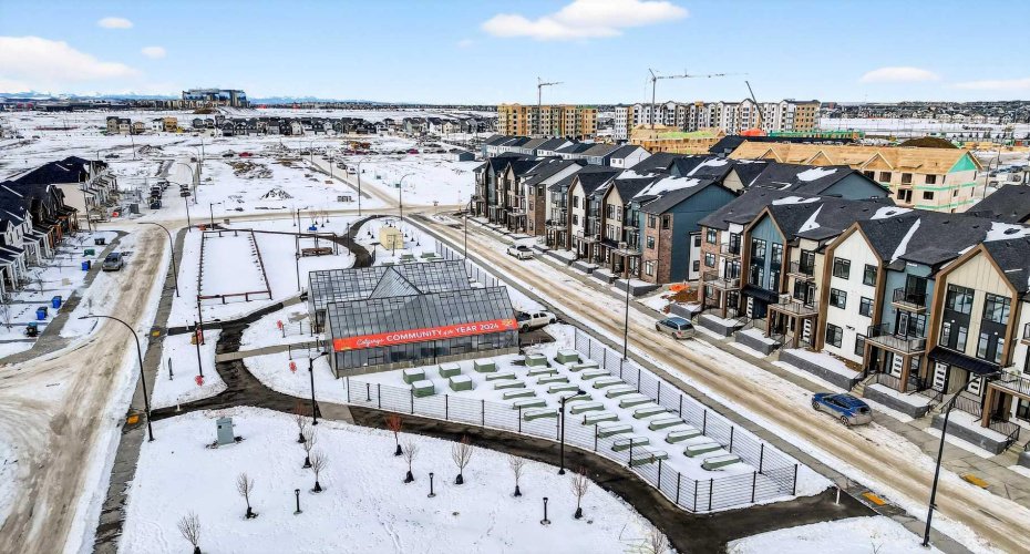 1750 Rangeview Drive, Calgary, Alberta T3S 0X3, 3 Bedroom Bedrooms, 0 ,3 BathroomBathrooms,Residential,For Sale,Rangeview,0,A2317424