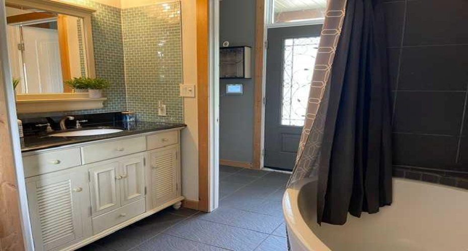 18 Sandpiper Estates, Sandy Beach, Alberta T9V 2S1, 2 Bedroom Bedrooms, 0 ,1 BathroomBathrooms,Residential,For Sale,Sandpiper,0,A2318034